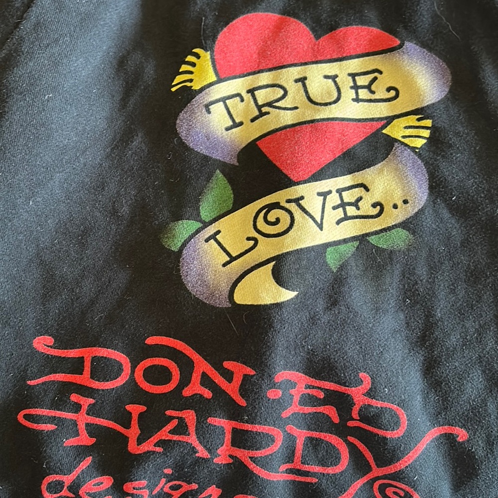 Ed Hardy hoodie love ❤️  size medium run small but stretches